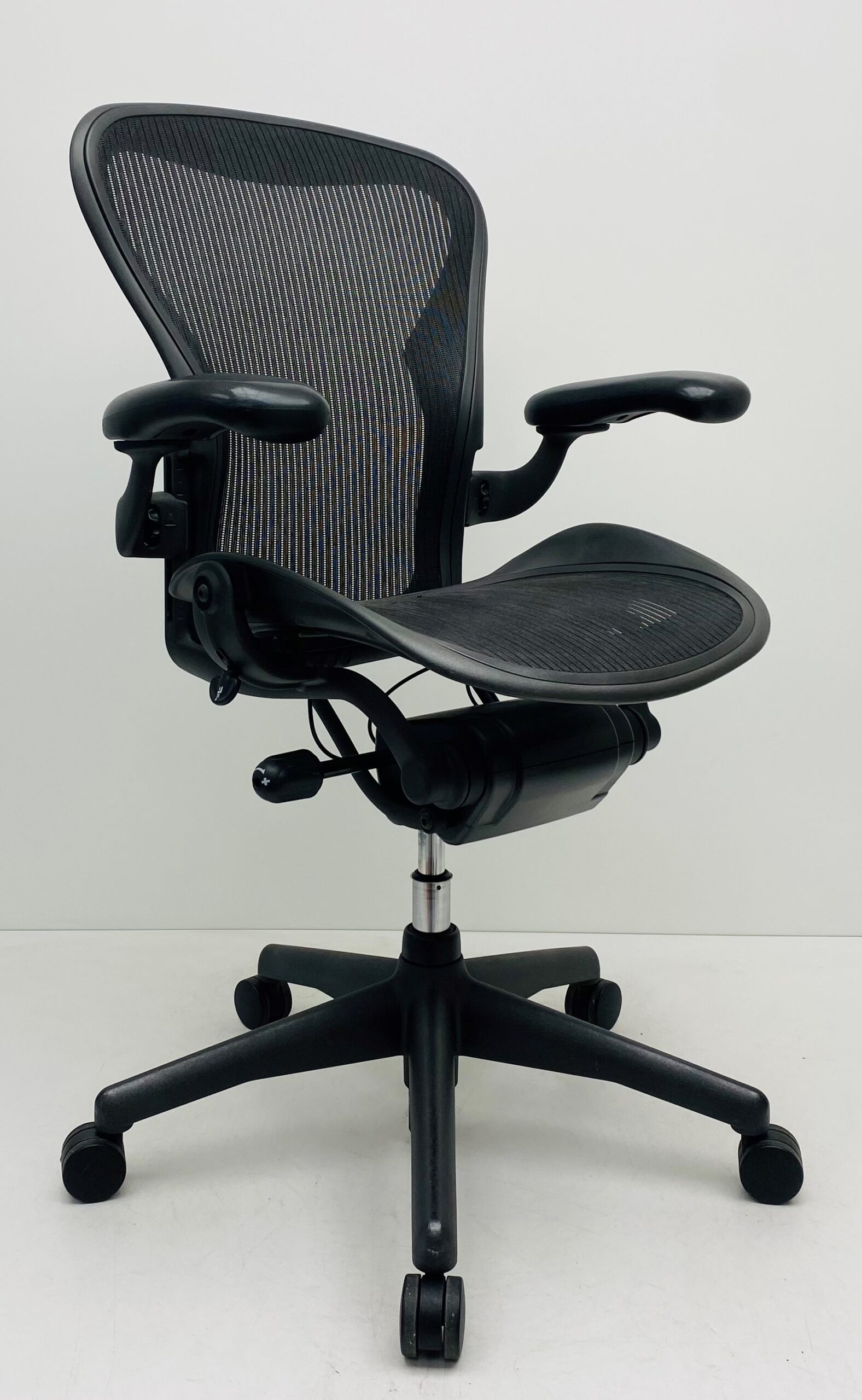 Bureaustoel Herman Miller Aeron B antraciet