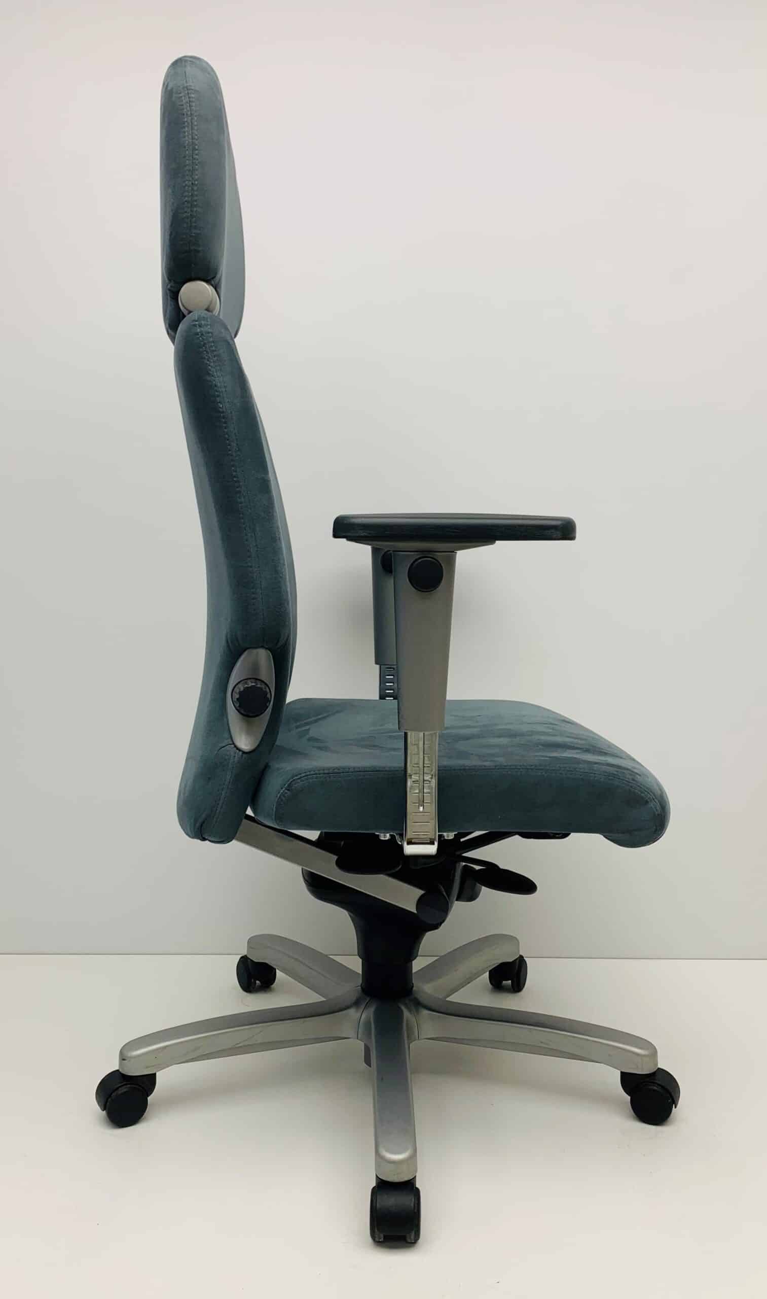 Bureaustoel Comforto 77 met hoofdsteun grijs
