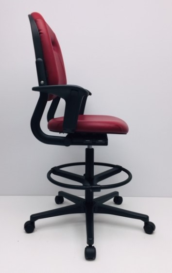 Kassastoel Ahrend 220 rood