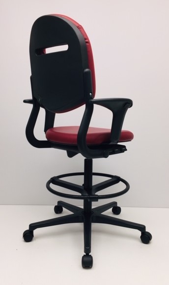 Kassastoel Ahrend 220 rood